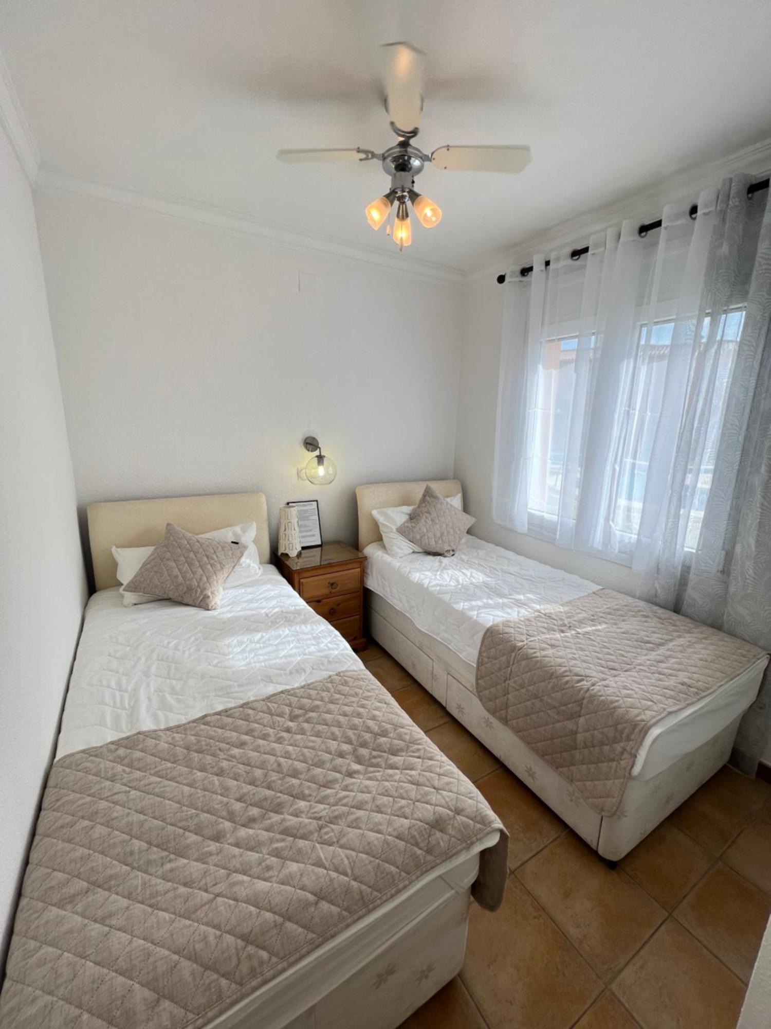 Apartment Sevilla III Golf ,Big Pool And Seaside Oliva Kültér fotó